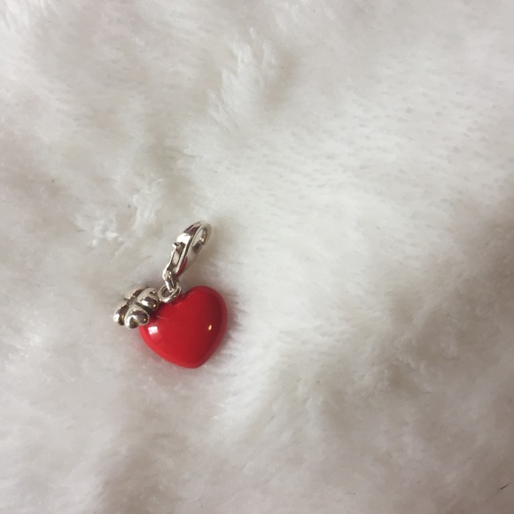 Thomas Sabo Red Heart w/ Clover Charm - Picture 2 of 3